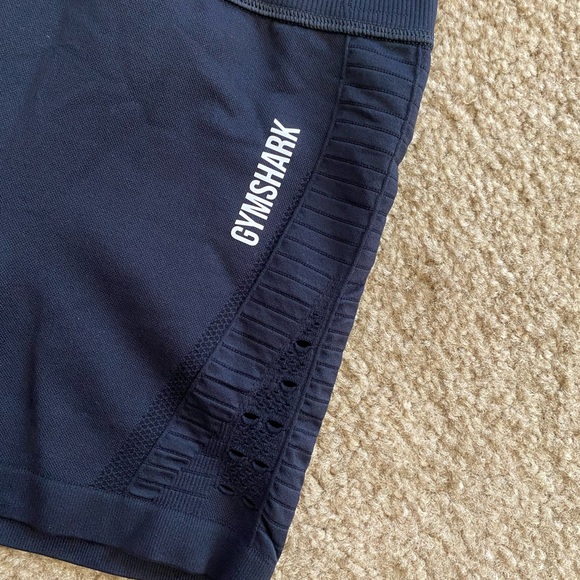 Gymshark shorts - Picture 3 of 4